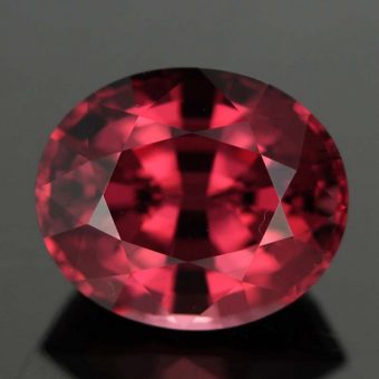 3.89cts Rhodolite Garnet