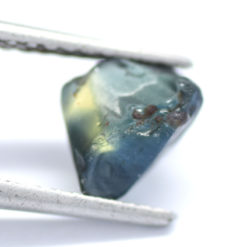 2.61cts Clean Australian Sapphire Facet Rough | Chroma Gems & Co