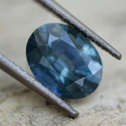 1.663 Cts Vvs Vivid Australian Green Sapphire